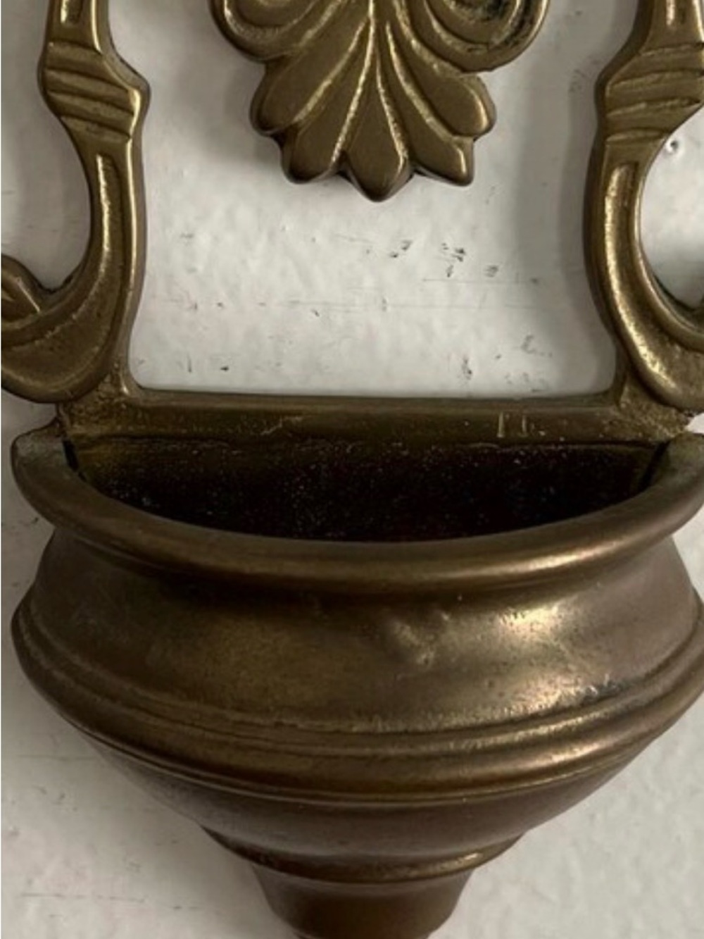 Antique brass holy water font.Can be used as planter. - Picture 3 of 4